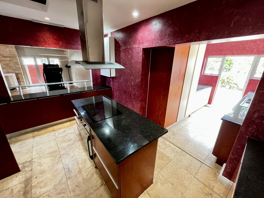 To Let commercial Property for Rent in Vincent Eastern Cape